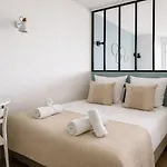2 Pièces Idéalement Situé à Côté de Montmartre