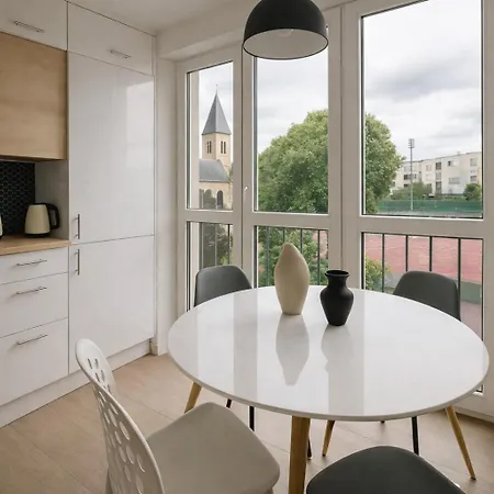Appartamento 2 Pièces Idéalement Situé à Côté De Montmartre